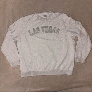 LAS VEGAS Spellout Sweatshirt 2XL Light Gray Pullover Embroidered‎ Welcome To